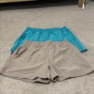 beyond yoga spacedye trek high waisted short teal and tan bundle
